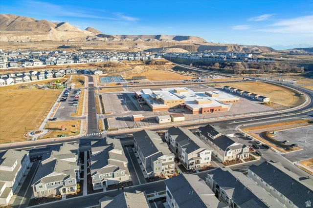 15313 S REINS WAY, Bluffdale, UT 84065