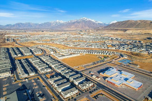 15313 S REINS WAY, Bluffdale, UT 84065