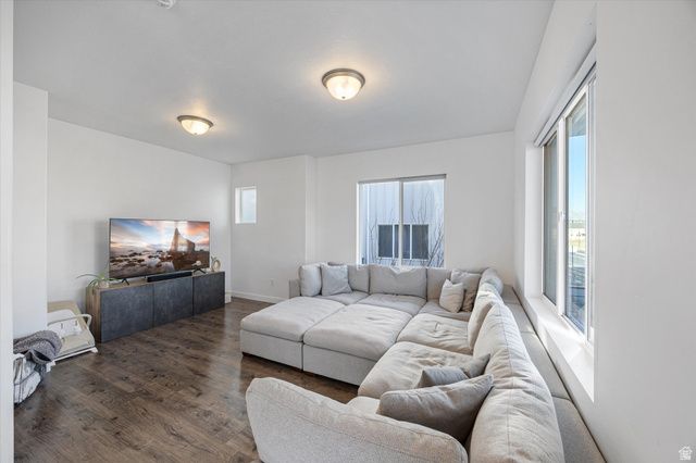 15313 S REINS WAY, Bluffdale, UT 84065