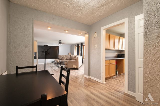 17057 Park Avenue, Lansing, IL 60438