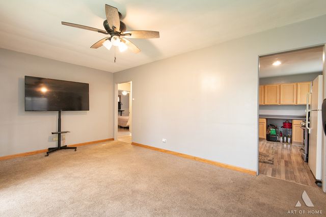 17057 Park Avenue, Lansing, IL 60438
