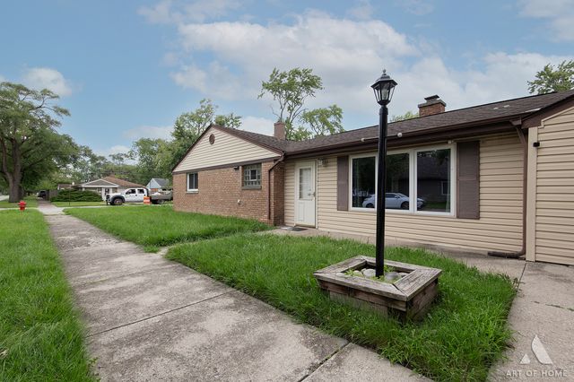 17057 Park Avenue, Lansing, IL 60438