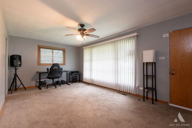 17057 Park Avenue, Lansing, IL 60438