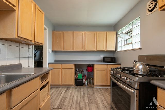17057 Park Avenue, Lansing, IL 60438