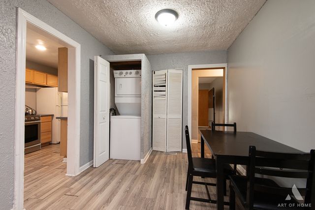 17057 Park Avenue, Lansing, IL 60438