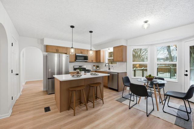 109 Longwood Crossing Boulevard, Etna, OH 43062