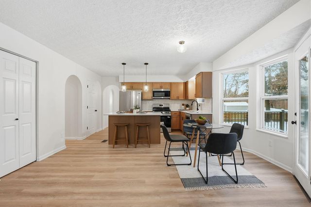 109 Longwood Crossing Boulevard, Etna, OH 43062