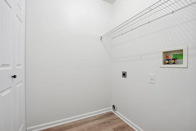 109 Longwood Crossing Boulevard, Etna, OH 43062