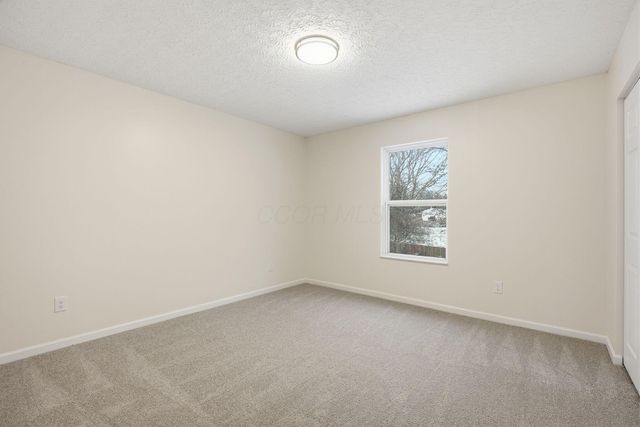 109 Longwood Crossing Boulevard, Etna, OH 43062