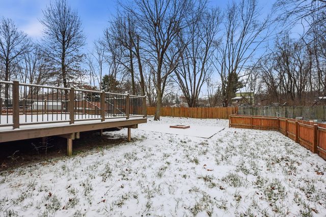 109 Longwood Crossing Boulevard, Etna, OH 43062