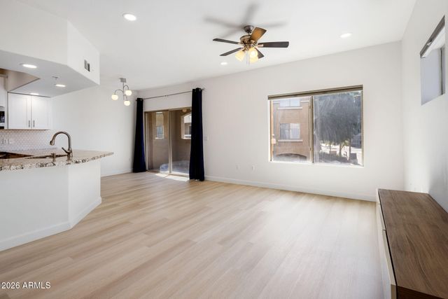 4644 N 22nd Street Unit 2025, Phoenix, AZ 85016