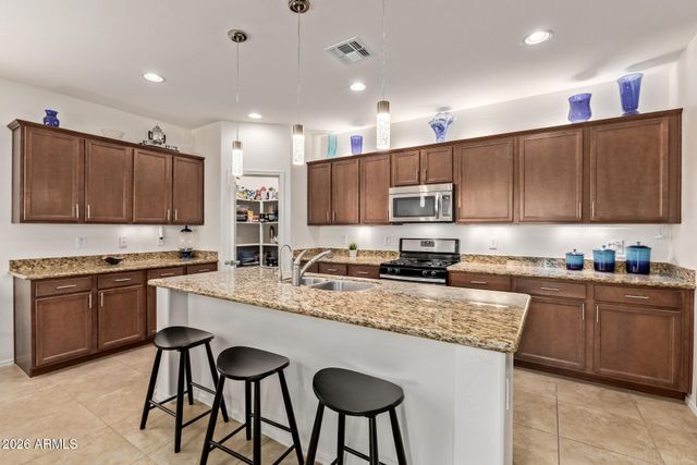 21005 E PECAN Lane, Queen Creek, AZ 85142