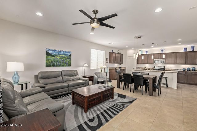 21005 E PECAN Lane, Queen Creek, AZ 85142