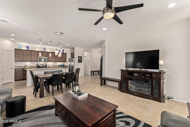 21005 E PECAN Lane, Queen Creek, AZ 85142