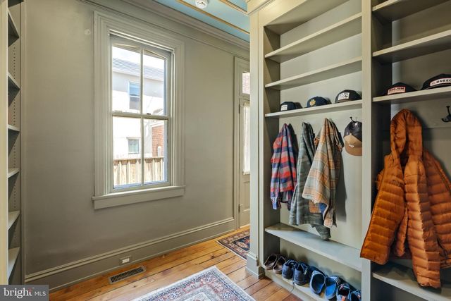 437 W WALNUT ST, Lancaster, PA 17603