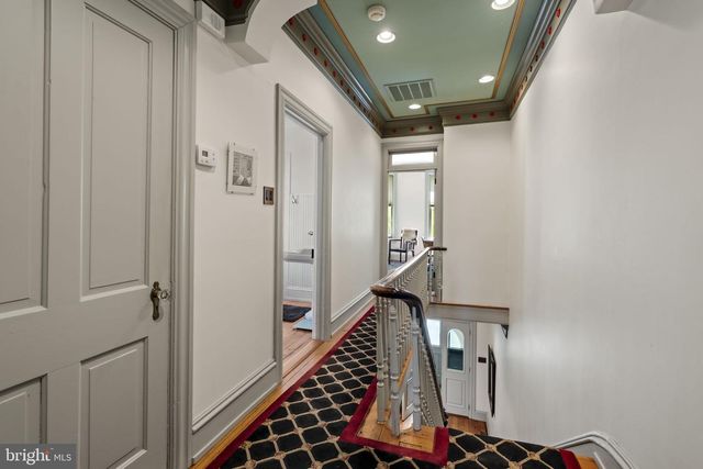 437 W WALNUT ST, Lancaster, PA 17603