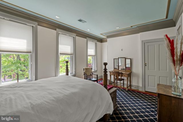 437 W WALNUT ST, Lancaster, PA 17603
