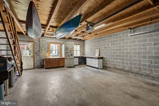 437 W WALNUT ST, Lancaster, PA 17603