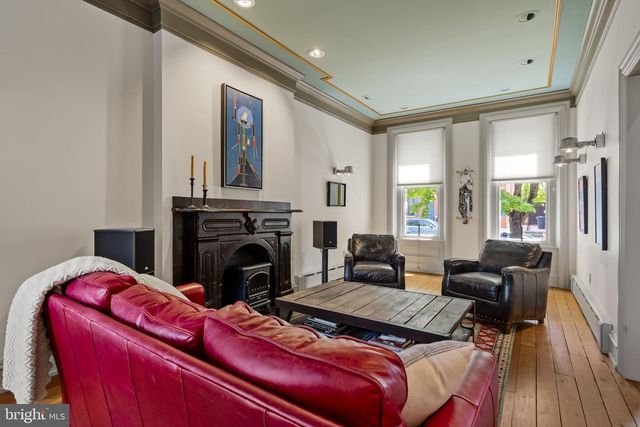 437 W WALNUT ST, Lancaster, PA 17603