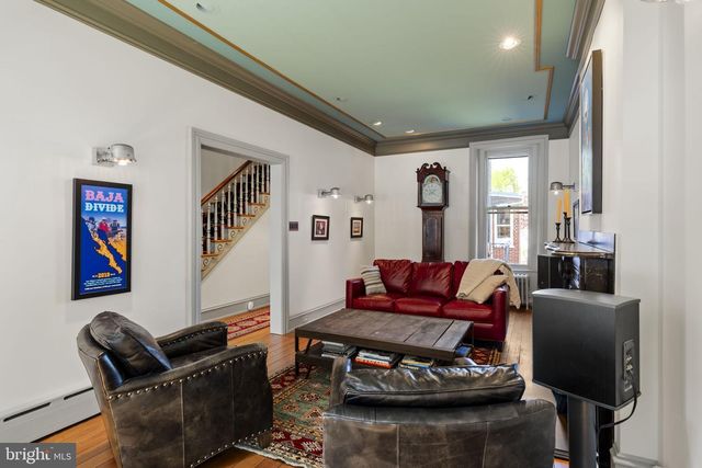 437 W WALNUT ST, Lancaster, PA 17603