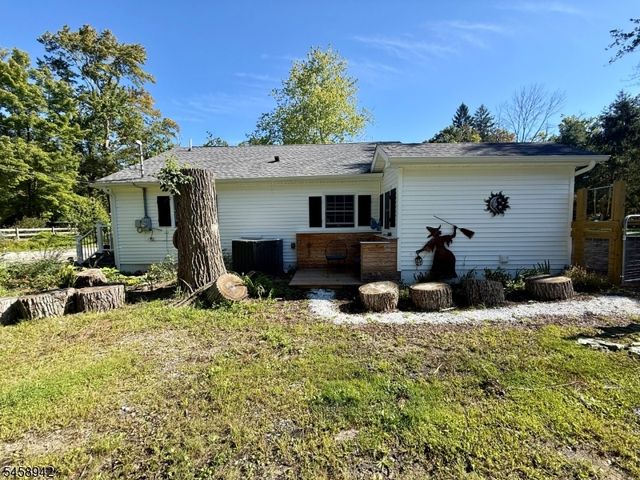 63 Bauer Rd, Frankford Twp., NJ 07860