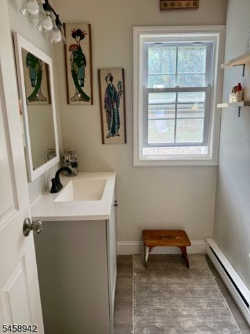 63 Bauer Rd, Frankford Twp., NJ 07860