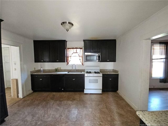 107 Church Street, Red Springs, NC 28377