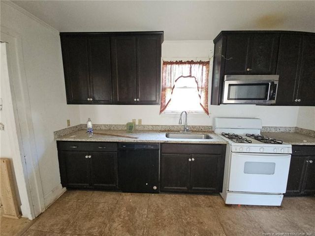 107 Church Street, Red Springs, NC 28377