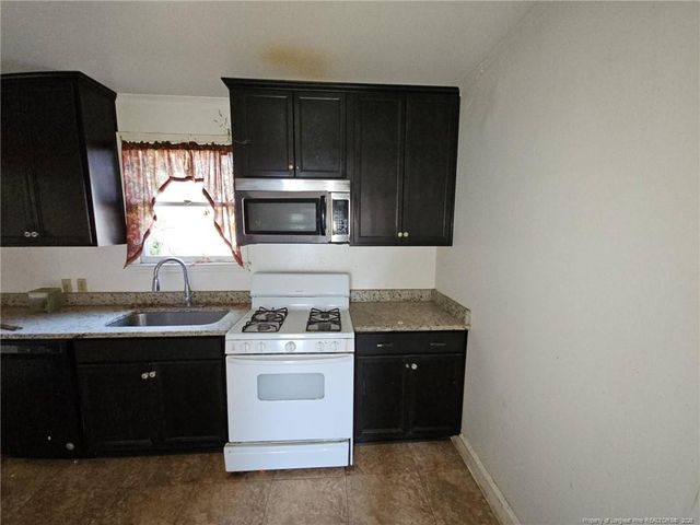 107 Church Street, Red Springs, NC 28377