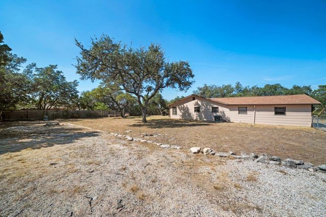 1369 Lakeview DR, Canyon Lake, TX 78133