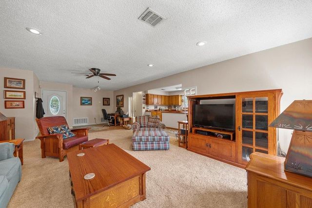 1369 Lakeview DR, Canyon Lake, TX 78133
