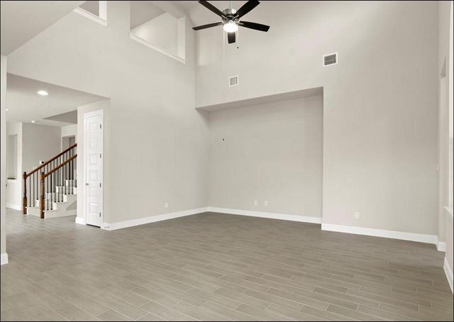 109 Rocky River RD, Georgetown, TX 78628