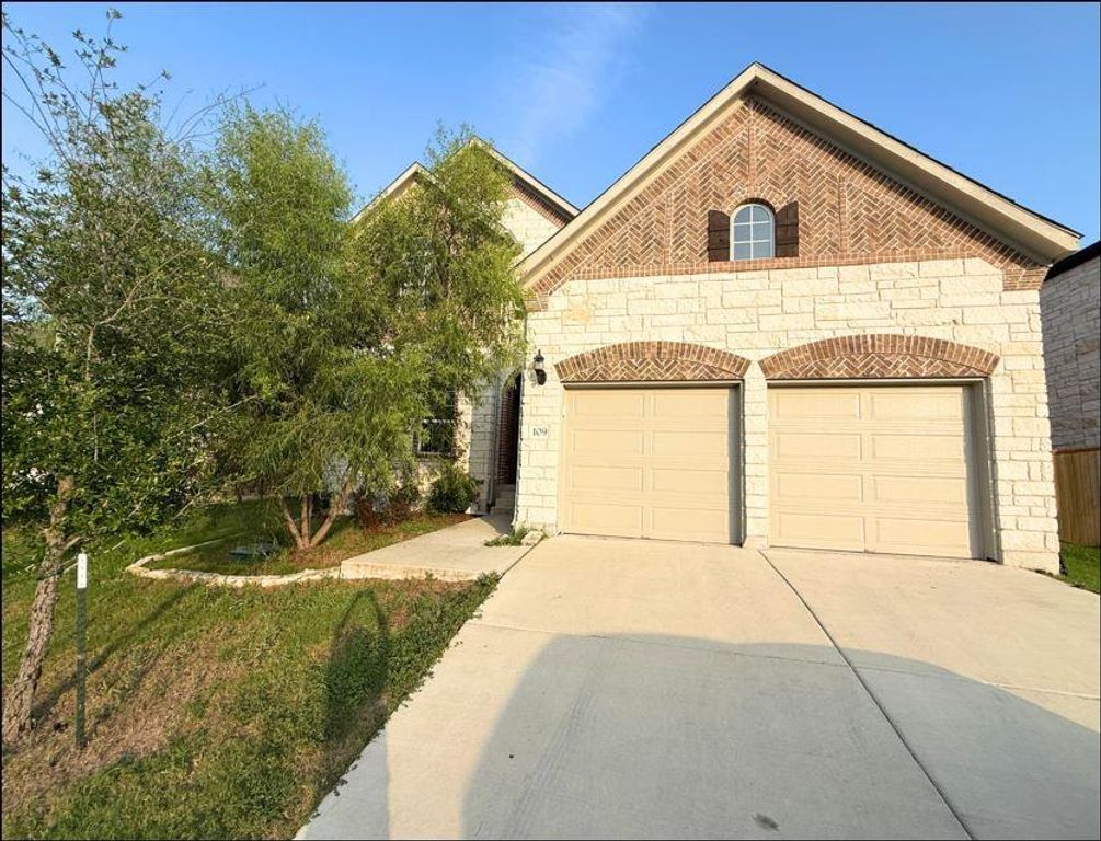 109 Rocky River RD, Georgetown, TX 78628