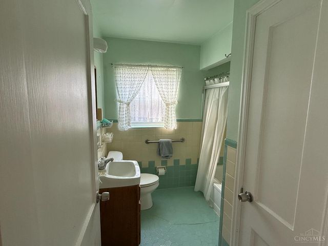 7866 Bitteroot Lane, Cincinnati, OH 45224