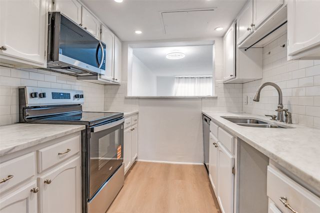 4563 N O Connor Road 1301, Irving, TX 75062