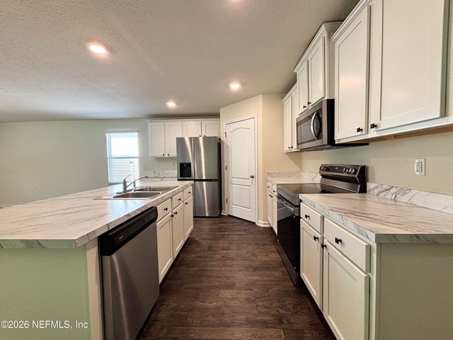 2270 WILLOW SPRINGS Drive, Green Cove Springs, FL 32043