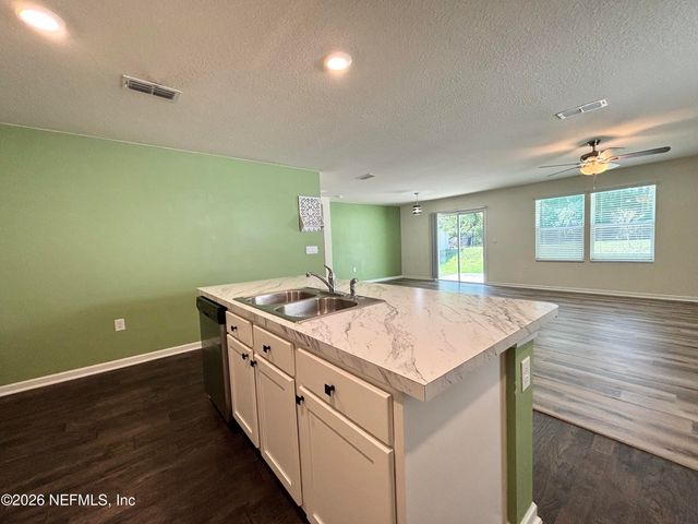 2270 WILLOW SPRINGS Drive, Green Cove Springs, FL 32043