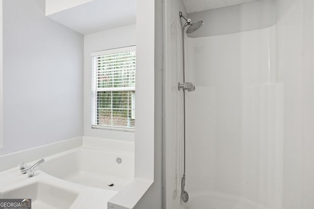 1957 Sandcreek Drive, Atlanta, GA 30331