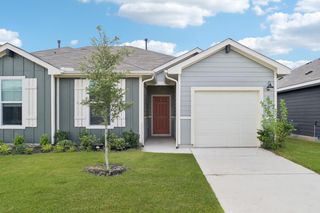 599 Arnold LOOP B, Kyle, TX 78640