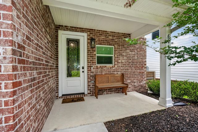 604 Ivy Avenue, Niceville, FL 32578