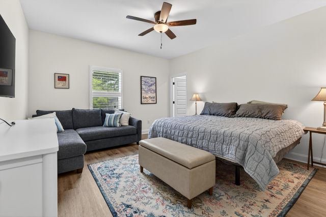 604 Ivy Avenue, Niceville, FL 32578