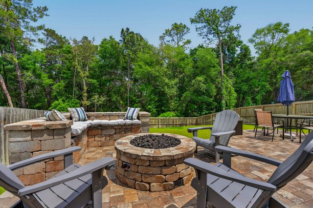 604 Ivy Avenue, Niceville, FL 32578