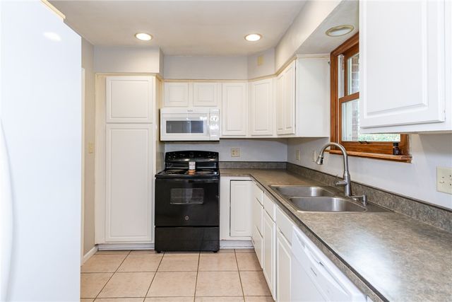 1701 E Lindsey Avenue, Miamisburg, OH 45342