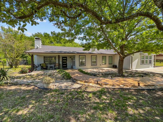 1435 Pioneer Lane, Lowry Crossing, TX 75069