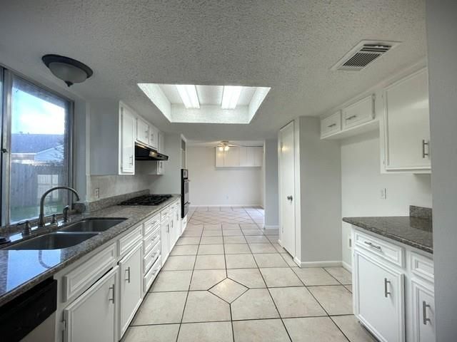 15714 Echo Hill Drive, Houston, TX 77059