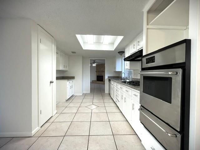 15714 Echo Hill Drive, Houston, TX 77059