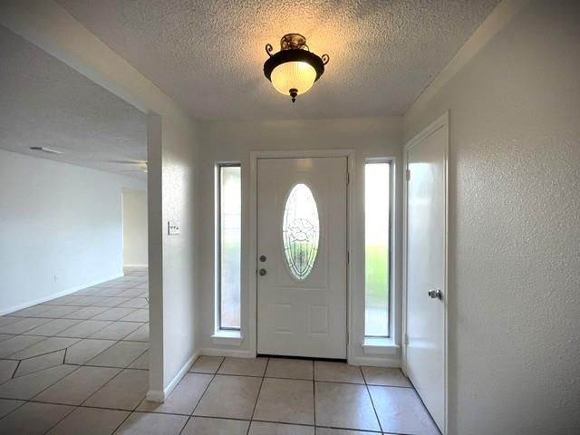 15714 Echo Hill Drive, Houston, TX 77059