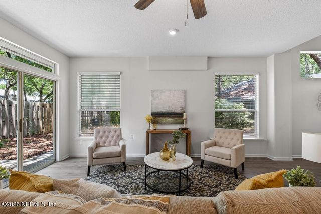 2019 VILLAGE Lane, Fernandina Beach, FL 32034