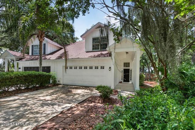 2019 VILLAGE Lane, Fernandina Beach, FL 32034