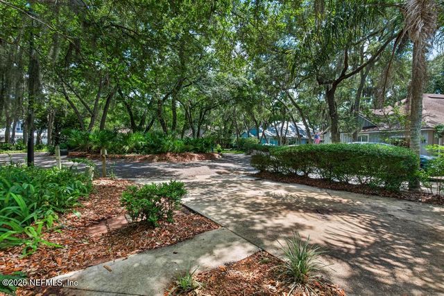 2019 VILLAGE Lane, Fernandina Beach, FL 32034